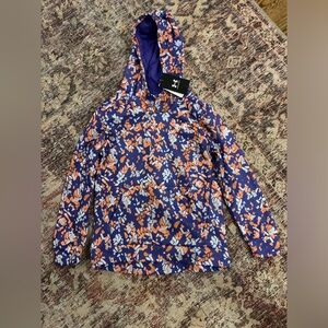 Under Armor girls hoodie size M new with tags